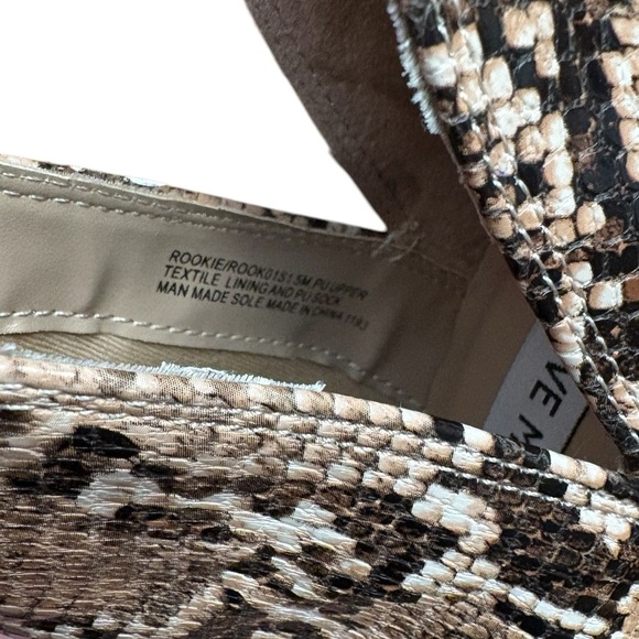 NWOT, Steve Madden, Rookie Cut-Out Ankle
Boots, Size 5M, Beige Snake 👢 - Picture 7 of 10